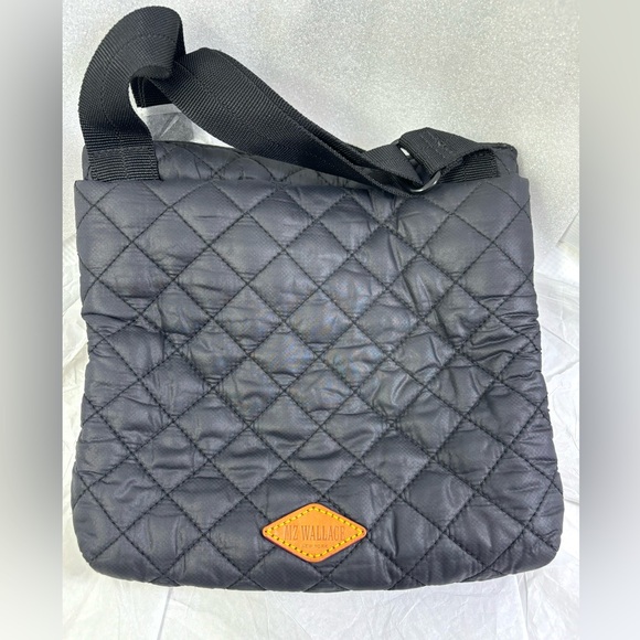 MZ Wallace Metro Flat XBODY. Black. - Picture 5 of 13